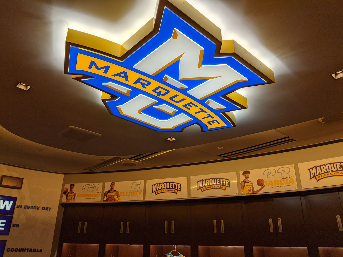 Fiserv Marquette locker room.jpg